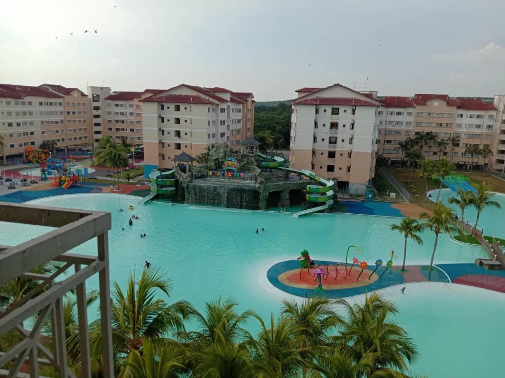 Delima Hotel & Homestay Петалинг Джая Екстериор снимка